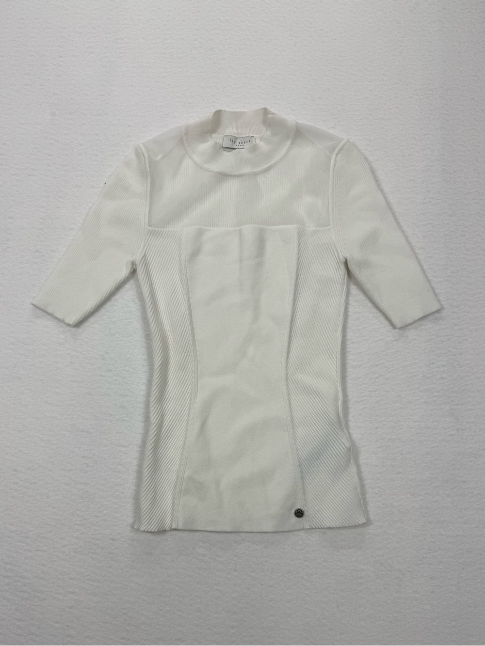 Ted Baker London "Daviner" Ribbed Knit Short Sleeve Top — Size 1 (US 4)